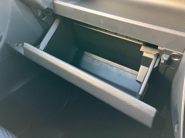 タントカスタムＸ１４インチアルミホイール　大型エアロバンパー　フルＬＥＤヘッドランプ　オート格納式カラードドアミラー　両側パワースライドドア　キーフリーシステム　プッシュボタンスタート（静岡県）の中古車