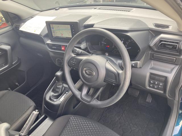 ロッキーＬ１６インチフルホイールキャップ　フルＬＥＤヘッドランプ　マルチインフォメーションディスプレイ　スマートアシスト　ＵＶカットガラス　キーフリーシステム（静岡県）の中古車