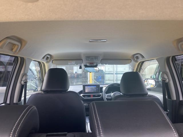 ロッキープレミアム１７インチアルミホイール　ＵＶＩＲカット遮音ガラス　フルＬＥＤヘッドランプ　キーフリーシステム　革巻きステアリングホイール　本革シフトノブ　アクティブマルチインフォメーションメーター（静岡県）の中古車