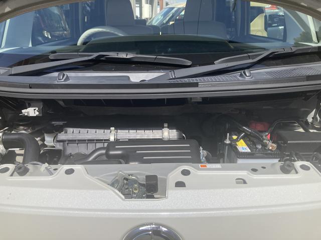 ムーヴキャンバスＧホワイトアクセントＶＳ　ＳＡIII１４インチフルホイールキャップ　ＬＥＤヘッドランプ　キーフリーシステム　両側パワースライドドア　オートエアコン（プッシュ式）　オートライト　置きラクボックス（静岡県）の中古車