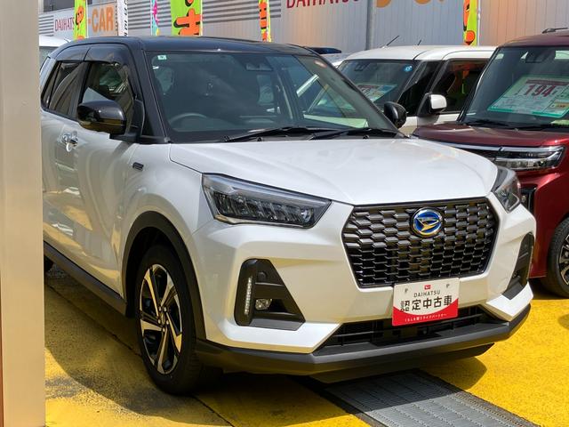 ロッキープレミアムＧ　ＨＥＶ１７インチアルミホイール　ＵＶＩＲカット遮音ガラス　フルＬＥＤヘッドランプ　キーフリーシステム　革巻きステアリングホイール　本革シフトノブ　アクティブマルチインフォメーションメーター（静岡県）の中古車