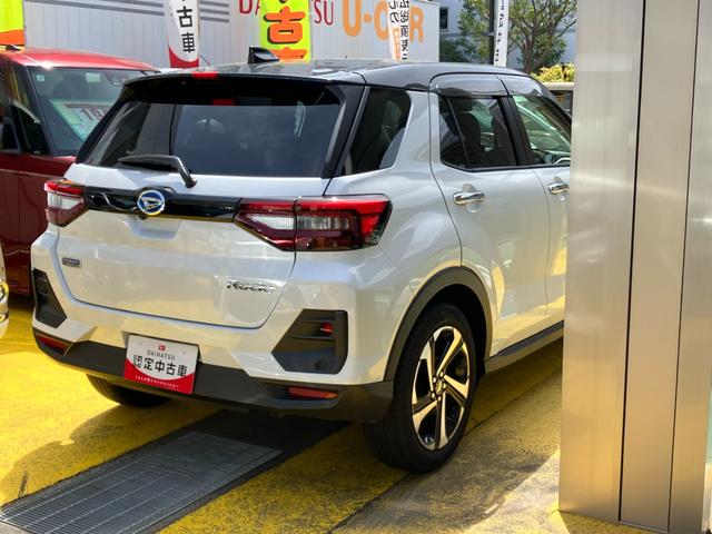 ロッキープレミアムＧ　ＨＥＶ１７インチアルミホイール　ＵＶＩＲカット遮音ガラス　フルＬＥＤヘッドランプ　キーフリーシステム　革巻きステアリングホイール　本革シフトノブ　アクティブマルチインフォメーションメーター（静岡県）の中古車