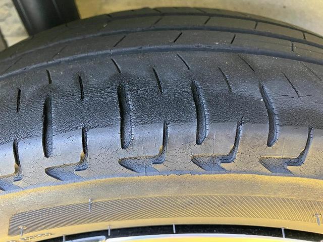 タントカスタムＲＳ１５インチアルミホイール　キーフリーシステム　プッシュボタンスタート　オートエアコン（プッシュ式）　フルＬＥＤヘッドランプ　オート格納式カラードドアミラー　本革巻ステアリングホイール（静岡県）の中古車