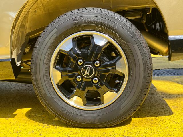 アトレーデッキバン12インチフルホイールキャップ オートエアコン キーフリーシステム スペアタイヤ LEDヘッドランプ パワースライドドア(両側)(静岡県)の中古車