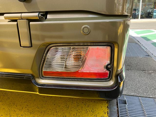 アトレーデッキバン12インチフルホイールキャップ オートエアコン キーフリーシステム スペアタイヤ LEDヘッドランプ パワースライドドア(両側)(静岡県)の中古車