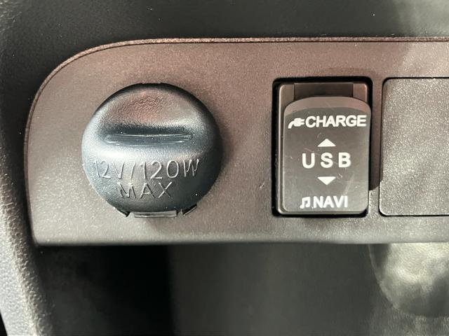 ムーヴキャンバスＧブラックインテリアリミテッド　ＳＡIII１４インチフルホイールキャップ　ＬＥＤヘッドランプ　キーフリーシステム　両側パワースライドドア　オートエアコン（プッシュ式）　オートライト　置きラクボックス（静岡県）の中古車