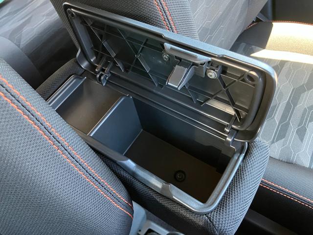タフトＧ１５インチアルミホイール　オートレベリング機能付フルＬＥＤヘッドランプ　ＬＥＤフォグランプ　本革巻ステアリングホイール　本革巻インパネセンターシフト　ＴＦＴカラーマルチインフォメーションディスプレイ（静岡県）の中古車