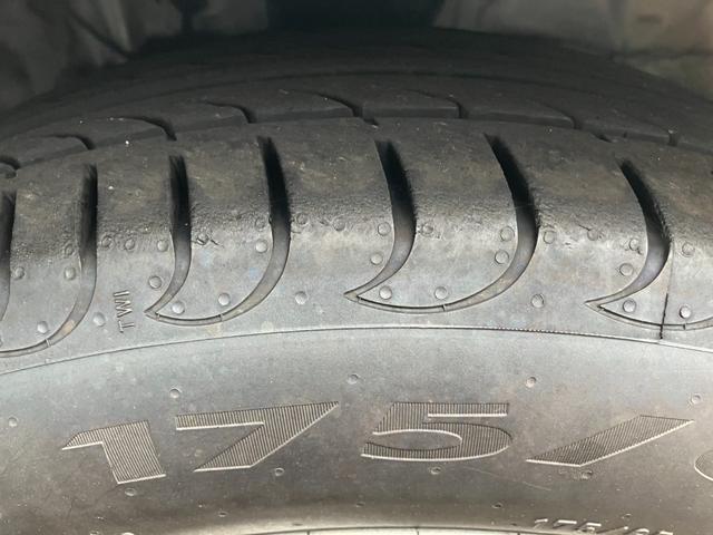 ヴィッツ１．３Ｆ　ＬＥＤエディション（静岡県）の中古車