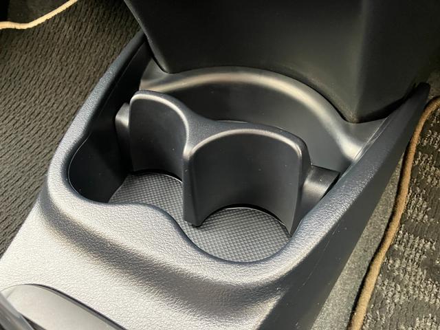 ヴィッツ１．３Ｆ　ＬＥＤエディション（静岡県）の中古車