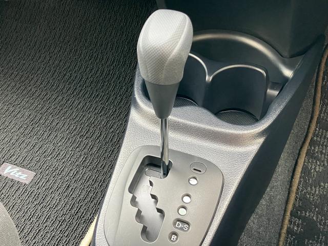 ヴィッツ１．３Ｆ　ＬＥＤエディション（静岡県）の中古車