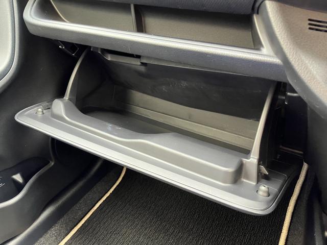 ヴィッツ１．３Ｆ　ＬＥＤエディション（静岡県）の中古車
