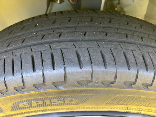 ムーヴキャンバスＧメイクアップＶＳ　ＳＡIII１４インチフルホイールキャップ　ＬＥＤヘッドランプ　キーフリーシステム　両側パワースライドドア　オートエアコン（プッシュ式）　オートライト　置きラクボックス（静岡県）の中古車