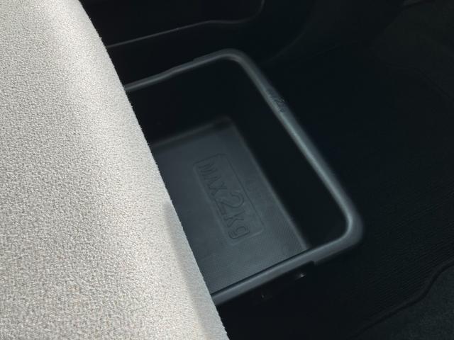 ムーヴキャンバスＧメイクアップＶＳ　ＳＡIII１４インチフルホイールキャップ　ＬＥＤヘッドランプ　キーフリーシステム　両側パワースライドドア　オートエアコン（プッシュ式）　オートライト　置きラクボックス（静岡県）の中古車