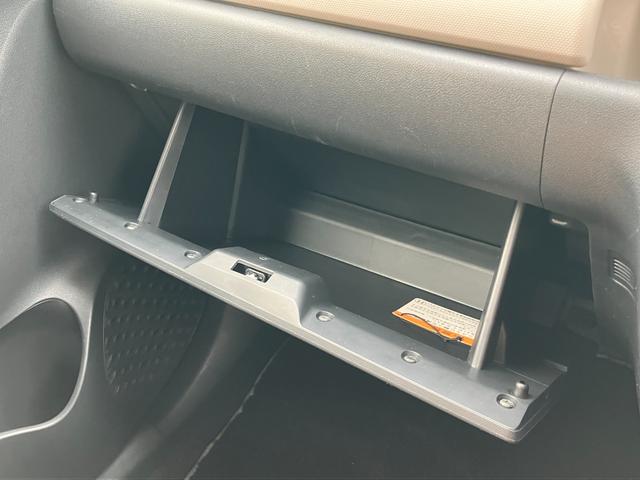 ブーンシルク　Ｇパッケージ　ＳＡIIIキーフリーシステム　プッシュボタンスタート　純正ナビ　フルホイールキャップ　電動格納ドアミラー　オートエアコン（プッシュ式）　ＵＶカットガラス（静岡県）の中古車