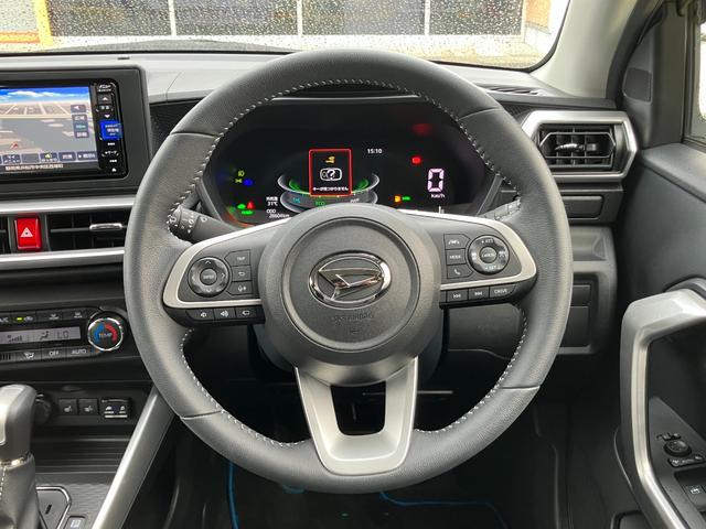 ロッキープレミアムＧ　ＨＥＶ１７インチアルミホイール　ＵＶＩＲカット遮音ガラス　フルＬＥＤヘッドランプ　キーフリーシステム　革巻きステアリングホイール　本革シフトノブ　アクティブマルチインフォメーションメーター（静岡県）の中古車