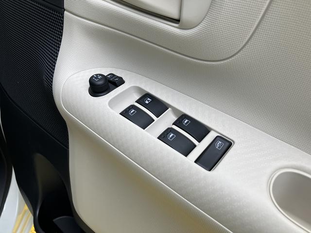 ムーヴキャンバスＸ　ＳＡII１４インチフルホイールキャップ　キーフリーシステム　オートエアコン（プッシュ式）　オートライト　置きラクボックス　運転席シートリフター　チルトステアリング（静岡県）の中古車