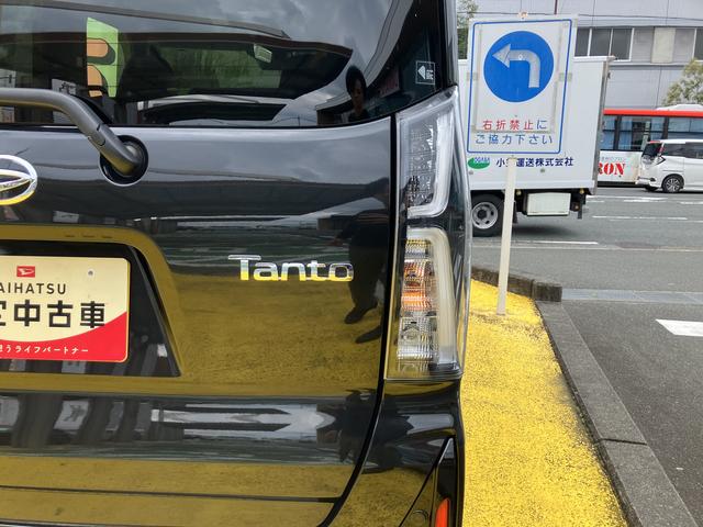 タントカスタムＸ１４インチアルミホイール　大型エアロバンパー　フルＬＥＤヘッドランプ　オート格納式カラードドアミラー　両側パワースライドドア　キーフリーシステム　プッシュボタンスタート（静岡県）の中古車