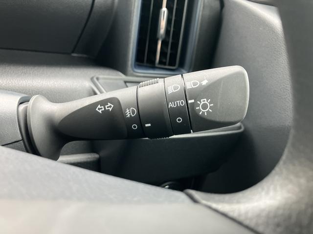 タントカスタムＸ１４インチアルミホイール　大型エアロバンパー　フルＬＥＤヘッドランプ　オート格納式カラードドアミラー　両側パワースライドドア　キーフリーシステム　プッシュボタンスタート（静岡県）の中古車