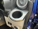 革巻ステアリングホイール　１５インチアルミホイール　ＢｉＡｎｇｌｅＬＥＤヘッドランプ　ＬＥＤフォグランプ　ＬＥＤフロントパーソナルランプ　ＬＥＤルームランプ　運転席シートリフター（静岡県）の中古車