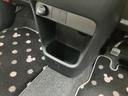 １４インチフルホイールキャップ　キーフリーシステム　オートエアコン（プッシュ式）　オートライト　置きラクボックス　運転席シートリフター　チルトステアリング（静岡県）の中古車
