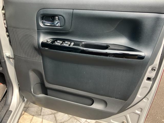 ムーヴキャンバスＸブラックインテリアリミテッド　ＳＡIII１４インチフルホイールキャップ　キーフリーシステム　両側パワースライドドア　オートエアコン（プッシュ式）　オートライト　置きラクボックス（静岡県）の中古車
