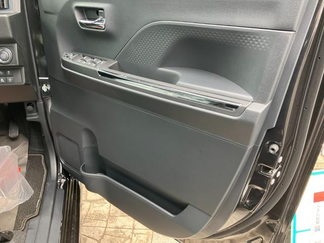 タントカスタムＲＳ１５インチアルミホイール　大型エアロバンパー　フルＬＥＤヘッドランプ　オート格納式カラードドアミラー　本革巻ステアリングホイール（静岡県）の中古車