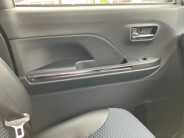 タントカスタムＲＳ１５インチアルミホイール　大型エアロバンパー　フルＬＥＤヘッドランプ　オート格納式カラードドアミラー　本革巻ステアリングホイール（静岡県）の中古車