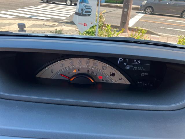 ムーヴキャンバスＸメイクアップリミテッド　ＳＡIII１４インチフルホイールキャップ　キーフリーシステム　両側パワースライドドア　オートエアコン（プッシュ式）　オートライト　置きラクボックス（静岡県）の中古車
