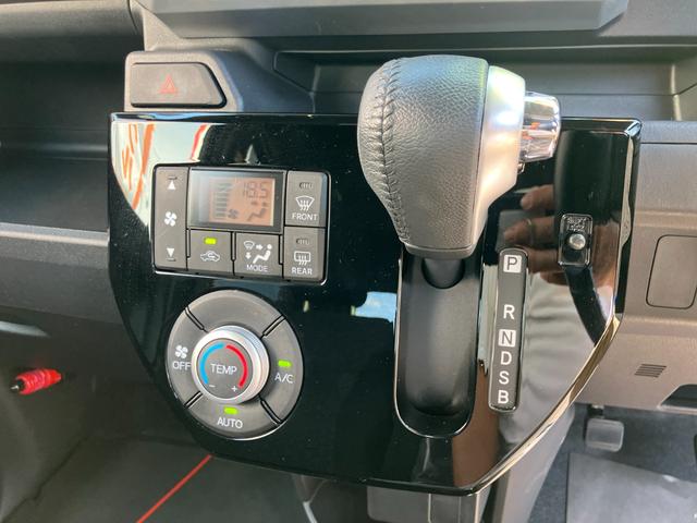 ウェイクＧターボリミテッドＳＡIII１５インチアルミホイール　両側パワースライドドア　ＵＶカットガラス　キーフリーシステム　オートエアコン（プッシュ式）　ＬＥＤヘッドランプ（静岡県）の中古車
