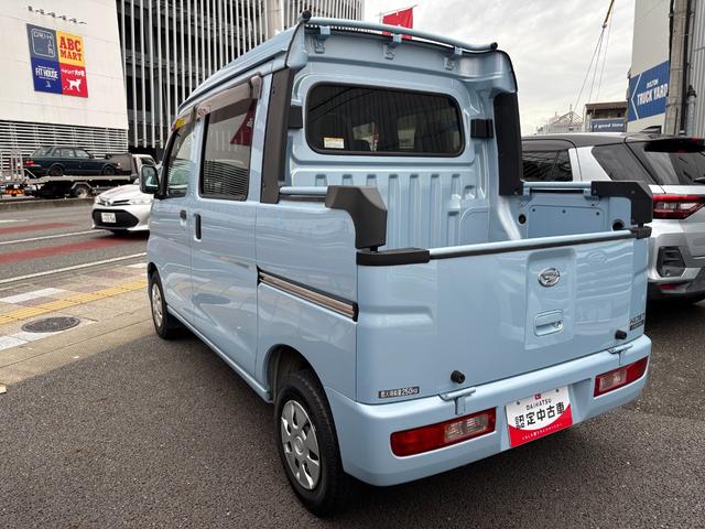 ハイゼットカーゴデッキバンGL4WD 4AT UVカットガラス キーレスエントリー ハロゲンヘッドライト パワーウィンドウ スモークドガラス オーバーヘッドシェルフ(静岡県)の中古車