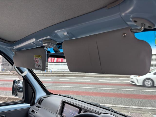 ハイゼットカーゴデッキバンGL4WD 4AT UVカットガラス キーレスエントリー ハロゲンヘッドライト パワーウィンドウ スモークドガラス オーバーヘッドシェルフ(静岡県)の中古車