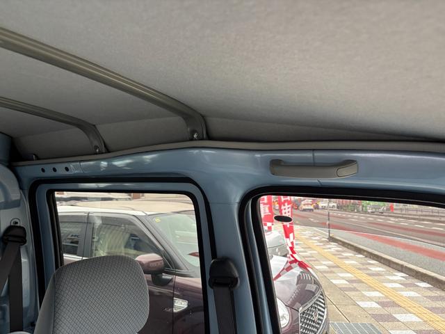 ハイゼットカーゴデッキバンGL4WD 4AT UVカットガラス キーレスエントリー ハロゲンヘッドライト パワーウィンドウ スモークドガラス オーバーヘッドシェルフ(静岡県)の中古車
