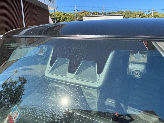 タフトGターボ15インチアルミホイール オートレベリング機能付フルLEDヘッドランプ LEDフォグランプ 本革巻ステアリングホイール 本革巻インパネセンターシフト TFTカラーマルチインフォメーションディスプレイ(静岡県)の中古車