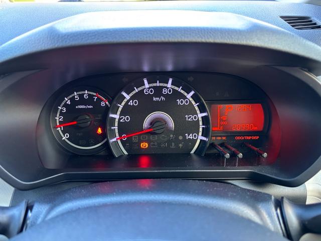 ムーヴＸリミテッドII　ＳＡIIIＬＥＤヘッドランプ　ブラックインテリアパック　１４インチアルミホイール　スーパーＵＶＩＲカットガラス　キーフリーシステム　オートエアコン（プッシュ式）（静岡県）の中古車