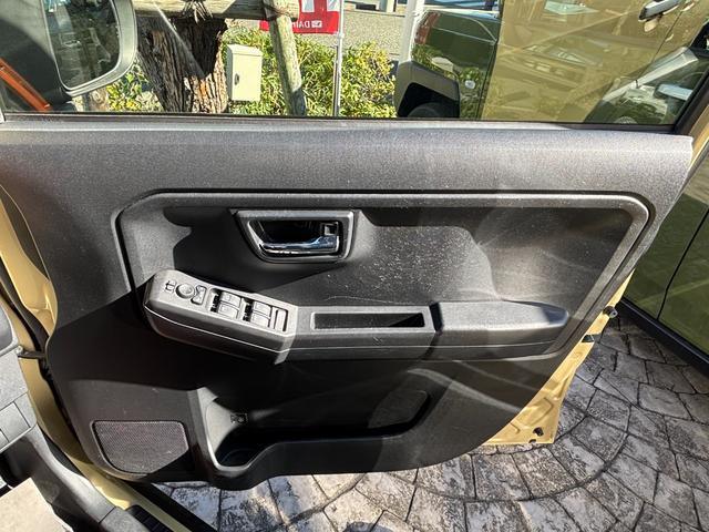 タフトＧターボ１５インチアルミホイール　オートレベリング機能付フルＬＥＤヘッドランプ　ＬＥＤフォグランプ　本革巻ステアリングホイール　本革巻インパネセンターシフト　ＴＦＴカラーマルチインフォメーションディスプレイ（静岡県）の中古車