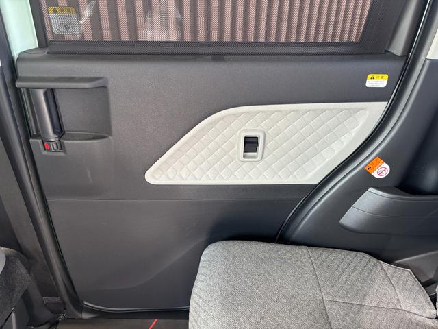 タントL14インチフルホイールキャップ フルLEDヘッドランプ マルチインフォメーションディスプレイ スマートアシスト UVカットガラス(静岡県)の中古車