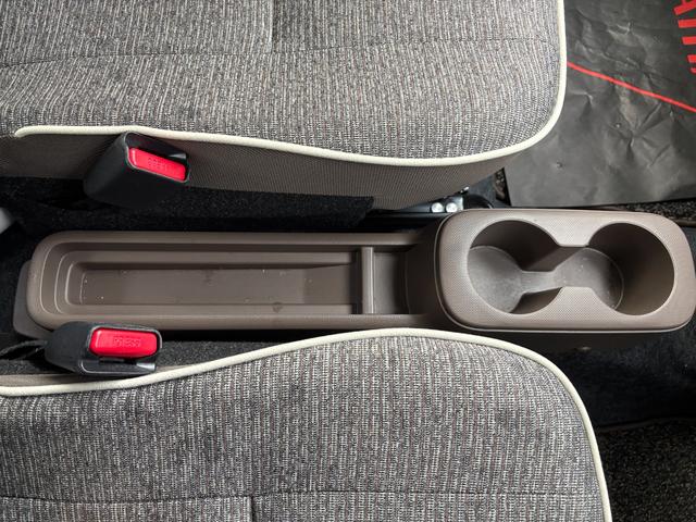 ミラトコットＧ　ＳＡIII１４インチフルホイールキャップ　オートエアコン（プッシュ式）　ＵＶ＆ＩＲカットガラス　キーフリーシステム　ＬＥＤヘッドランプ　ＵＳＢ電源ソケット（静岡県）の中古車