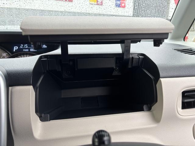 ムーヴキャンバスＧブラックアクセントＶＳ　ＳＡIII１４インチフルホイールキャップ　ＬＥＤヘッドランプ　キーフリーシステム　両側パワースライドドア　オートエアコン（プッシュ式）　オートライト　置きラクボックス（静岡県）の中古車