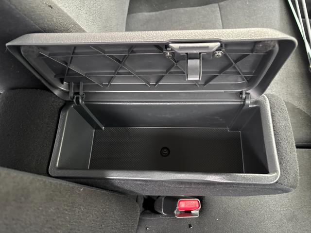 ムーヴキャンバスＧブラックアクセントＶＳ　ＳＡIII１４インチフルホイールキャップ　ＬＥＤヘッドランプ　キーフリーシステム　両側パワースライドドア　オートエアコン（プッシュ式）　オートライト　置きラクボックス（静岡県）の中古車