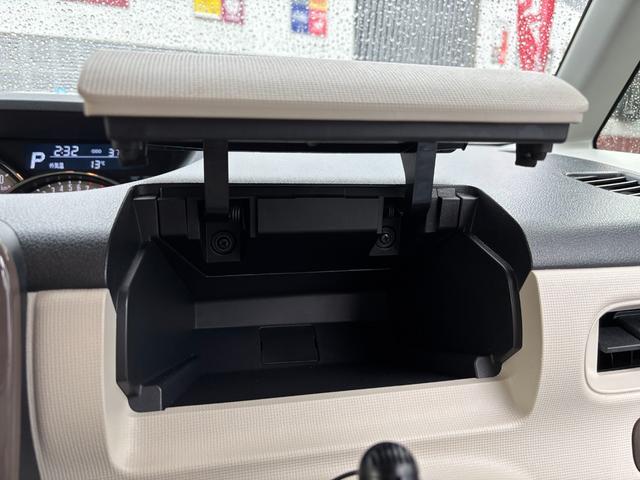 ムーヴキャンバスＧメイクアップＶＳ　ＳＡIII１４インチフルホイールキャップ　ＬＥＤヘッドランプ　キーフリーシステム　両側パワースライドドア　オートエアコン（プッシュ式）　オートライト　置きラクボックス（静岡県）の中古車