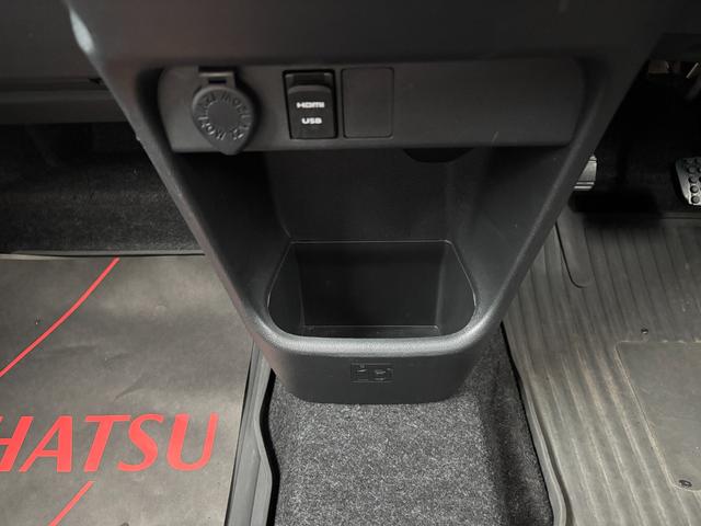 ムーヴキャンバスＧメイクアップＶＳ　ＳＡIII１４インチフルホイールキャップ　ＬＥＤヘッドランプ　キーフリーシステム　両側パワースライドドア　オートエアコン（プッシュ式）　オートライト　置きラクボックス（静岡県）の中古車