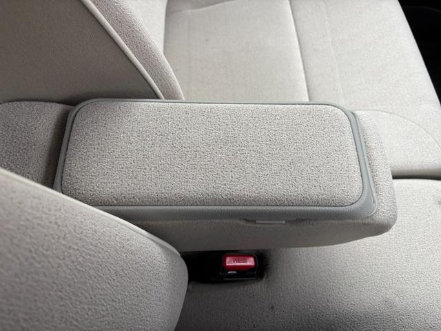 ムーヴキャンバスＧメイクアップＶＳ　ＳＡIII１４インチフルホイールキャップ　ＬＥＤヘッドランプ　キーフリーシステム　両側パワースライドドア　オートエアコン（プッシュ式）　オートライト　置きラクボックス（静岡県）の中古車