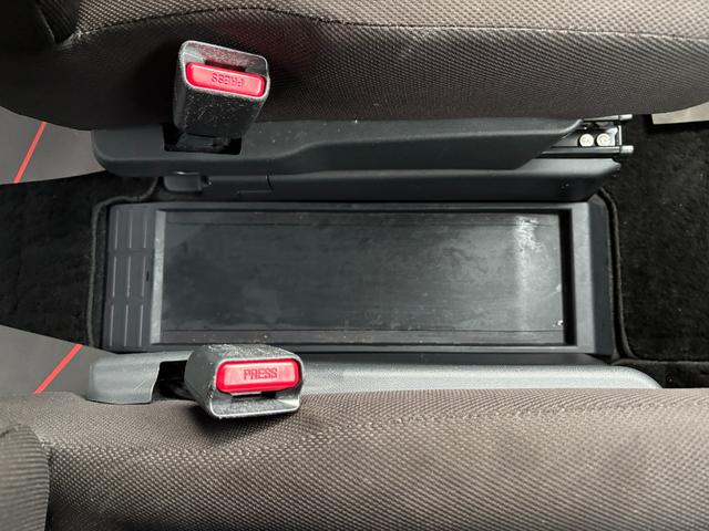 トールＧＬＥＤヘッドランプ　キーフリーシステム　プッシュボタンスタート　オートエアコン（プッシュ式）　両側パワースライドドア　マルチインフォメーションディスプレイ（静岡県）の中古車