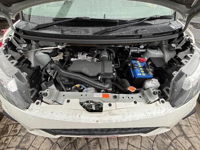 トールＧＬＥＤヘッドランプ　キーフリーシステム　プッシュボタンスタート　オートエアコン（プッシュ式）　両側パワースライドドア　マルチインフォメーションディスプレイ（静岡県）の中古車