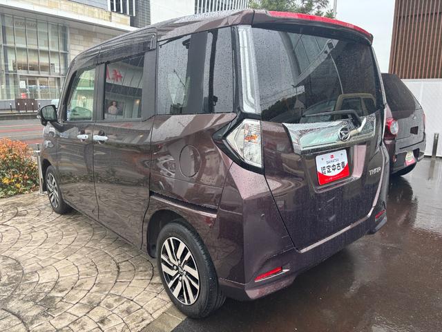 トールカスタムＧＬＥＤヘッドランプ　キーフリーシステム　プッシュボタンスタート　オートエアコン（プッシュ式）　両側パワースライドドア　マルチインフォメーションディスプレイ（静岡県）の中古車