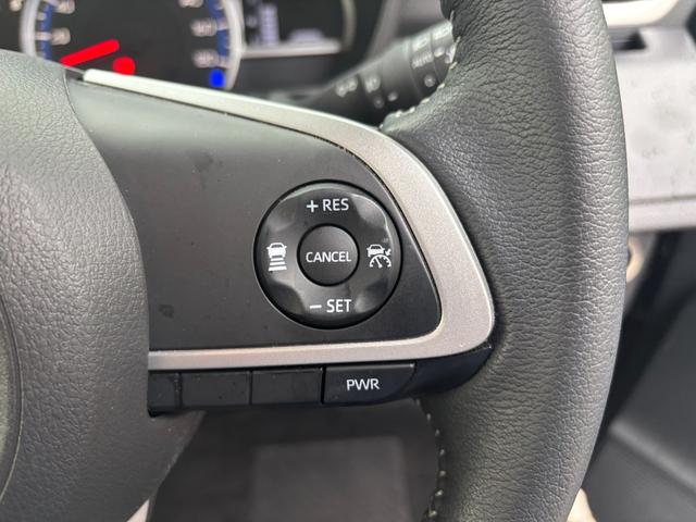 トールカスタムＧＬＥＤヘッドランプ　キーフリーシステム　プッシュボタンスタート　オートエアコン（プッシュ式）　両側パワースライドドア　マルチインフォメーションディスプレイ（静岡県）の中古車