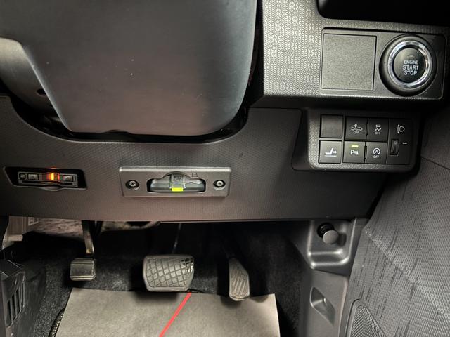 タントＸスペシャル１４インチフルホイールキャップ　フルＬＥＤヘッドランプ　オート格納式カラードドアミラー　ＴＦＴカラーマルチインフォメーションディスプレイ　フルファブリックシート（静岡県）の中古車