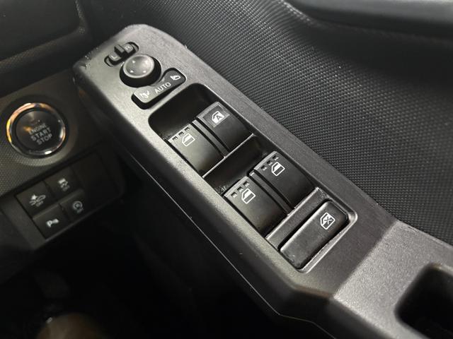 タフトG15インチアルミホイール オートレベリング機能付フルLEDヘッドランプ LEDフォグランプ 本革巻ステアリングホイール 本革巻インパネセンターシフト TFTカラーマルチインフォメーションディスプレイ(静岡県)の中古車