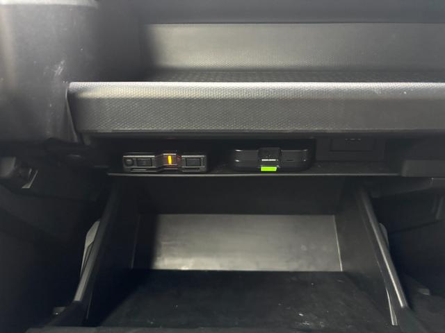 タフトG15インチアルミホイール オートレベリング機能付フルLEDヘッドランプ LEDフォグランプ 本革巻ステアリングホイール 本革巻インパネセンターシフト TFTカラーマルチインフォメーションディスプレイ(静岡県)の中古車