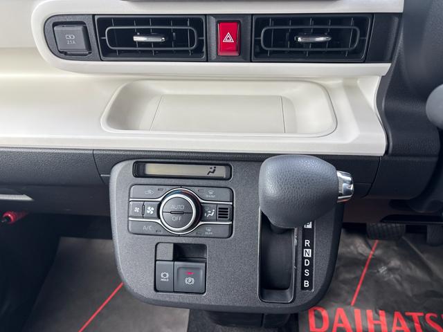 ムーヴキャンバスストライプスＧターボ１４インチフルホイールキャップ　ＬＥＤヘッドランプ　ＬＥＤフォグランプ　ホっとカップホルダー　両側パワースライドドア　キーフリーシステム　プッシュボタンスタート　ＵＶカットガラス（静岡県）の中古車